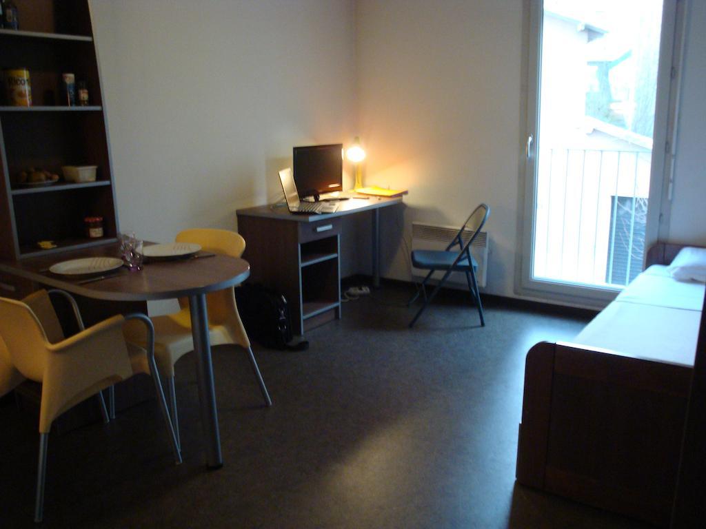 Le Patio Des Traboules Aparthotel ลียง ภายนอก รูปภาพ