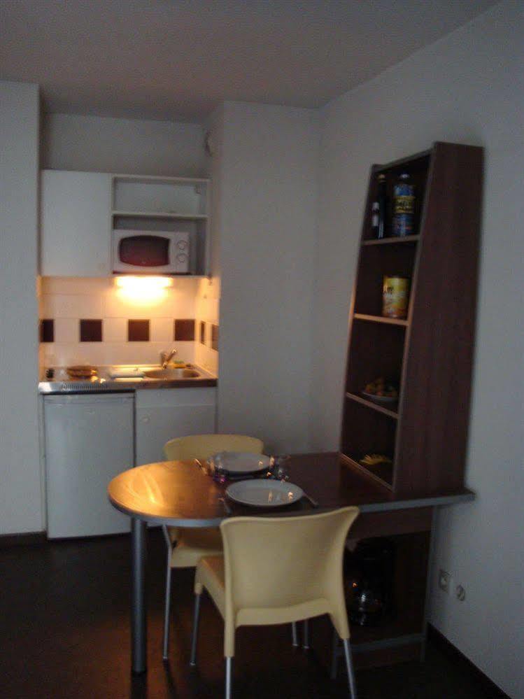 Le Patio Des Traboules Aparthotel ลียง ภายนอก รูปภาพ